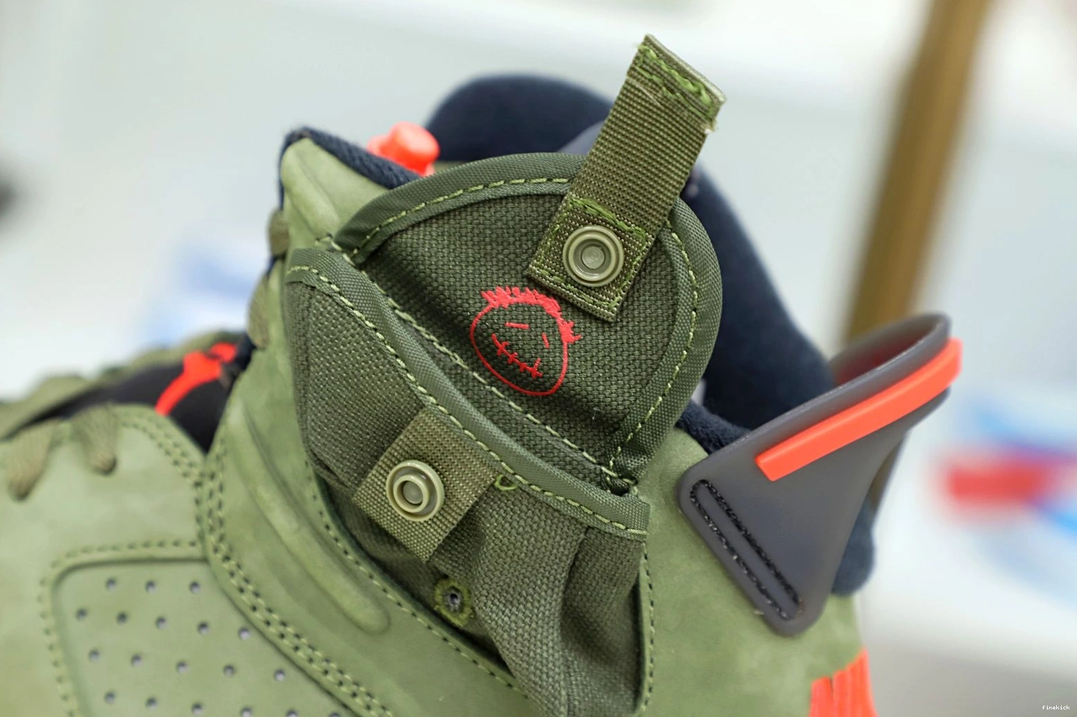 SCOTT X JORDAN TRAVIS 6 'OLIVE' AIR RETRO 1019